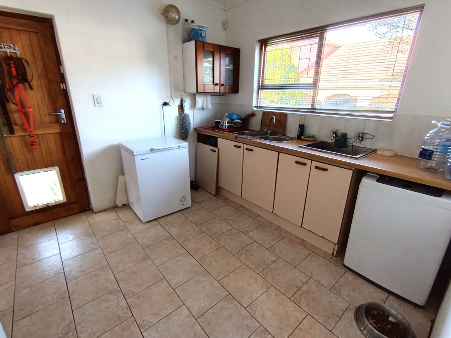 3 Bedroom Property for Sale in C Place Eastern Cape